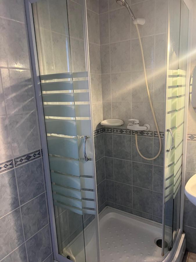 Misleny Home Kozarmisleny Eksteriør billede